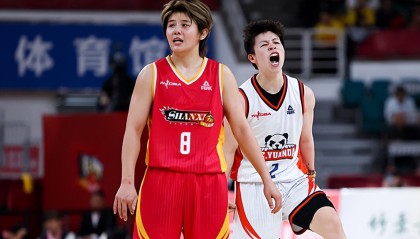 乐鱼体育官方入口-得分+助攻本土第1！中国女篮25岁王牌复活夺FMVP：宫鲁鸣召回她？