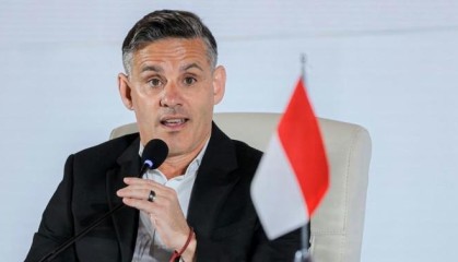 乐鱼体育官方网站-外媒：印尼新帅赫德曼希望印尼再归化两名效力欧洲的球员